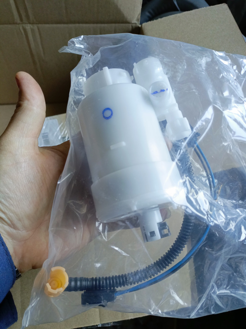 Читал, что они бывают разных видов. Взял этот и не прогадал. Всё подошло без нареканий. — KIA Cerato (3G)