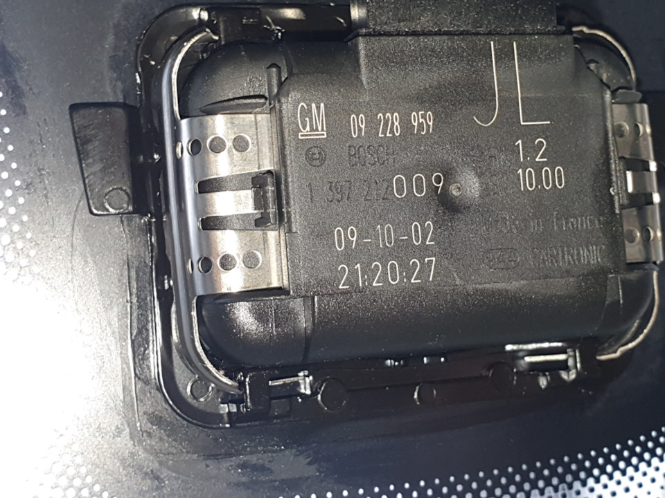 Отключение датчика дождя. Датчик дождя opel vectra c. установка датчика дождя на опель вектра с. отключение датчика дождя els27.