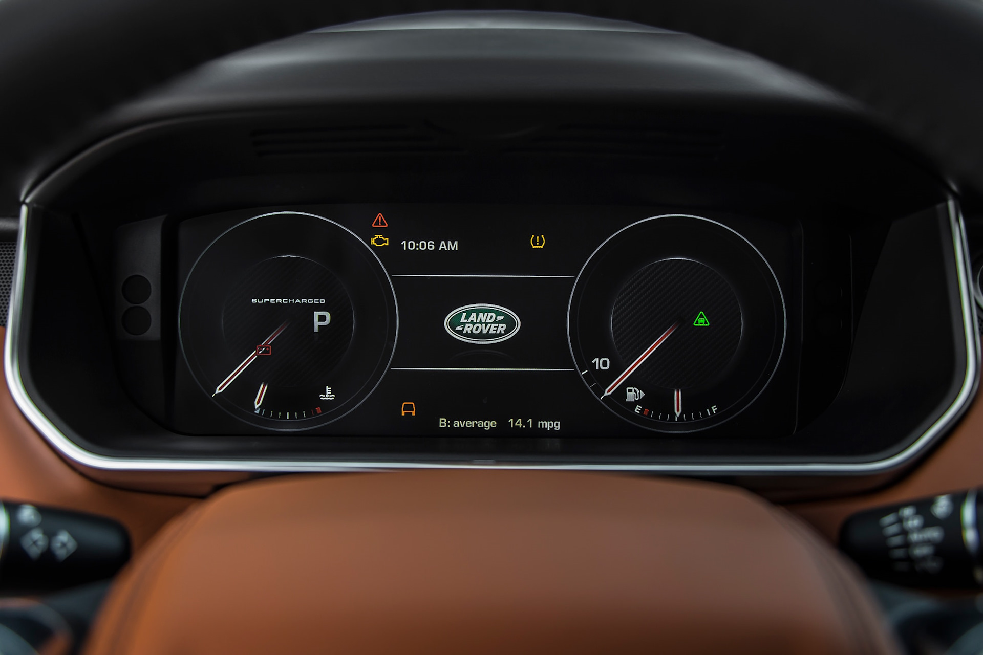 Range на панели. Цифровая панель Рендж Ровер. Панель приборов range Rover Sport 2014. Цифровая приборная панель range Rover. Range Rover Sport 2015 приборная панель.