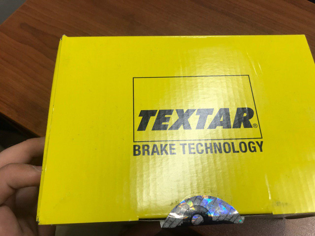 Замена тормозных дисков и колодок — Ford Focus II Hatchback, 2 л, 2009 ...