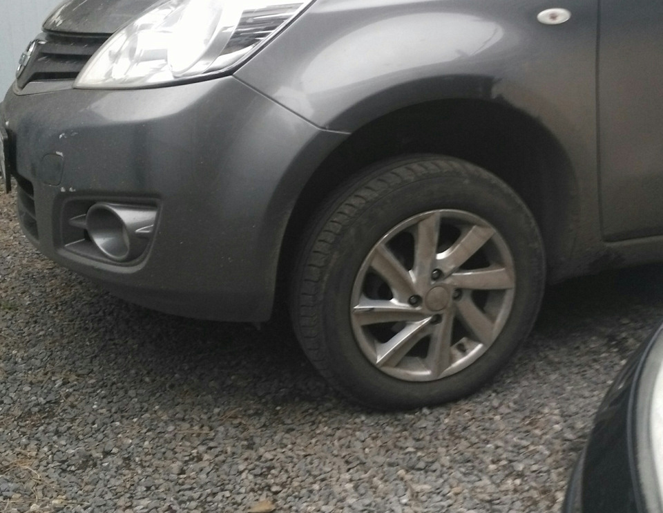 Лифт передней подвески Ниссан ноте 1,5 2009 — Nissan Note (1G), 1,5 л ...