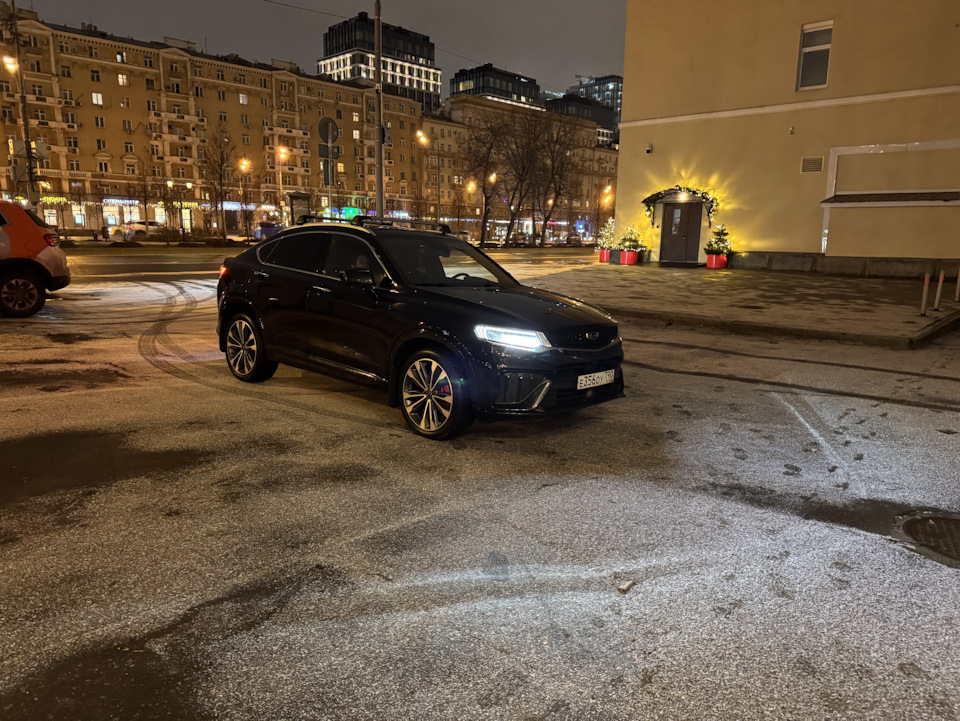 Фото в бортжурнале Geely Tugella