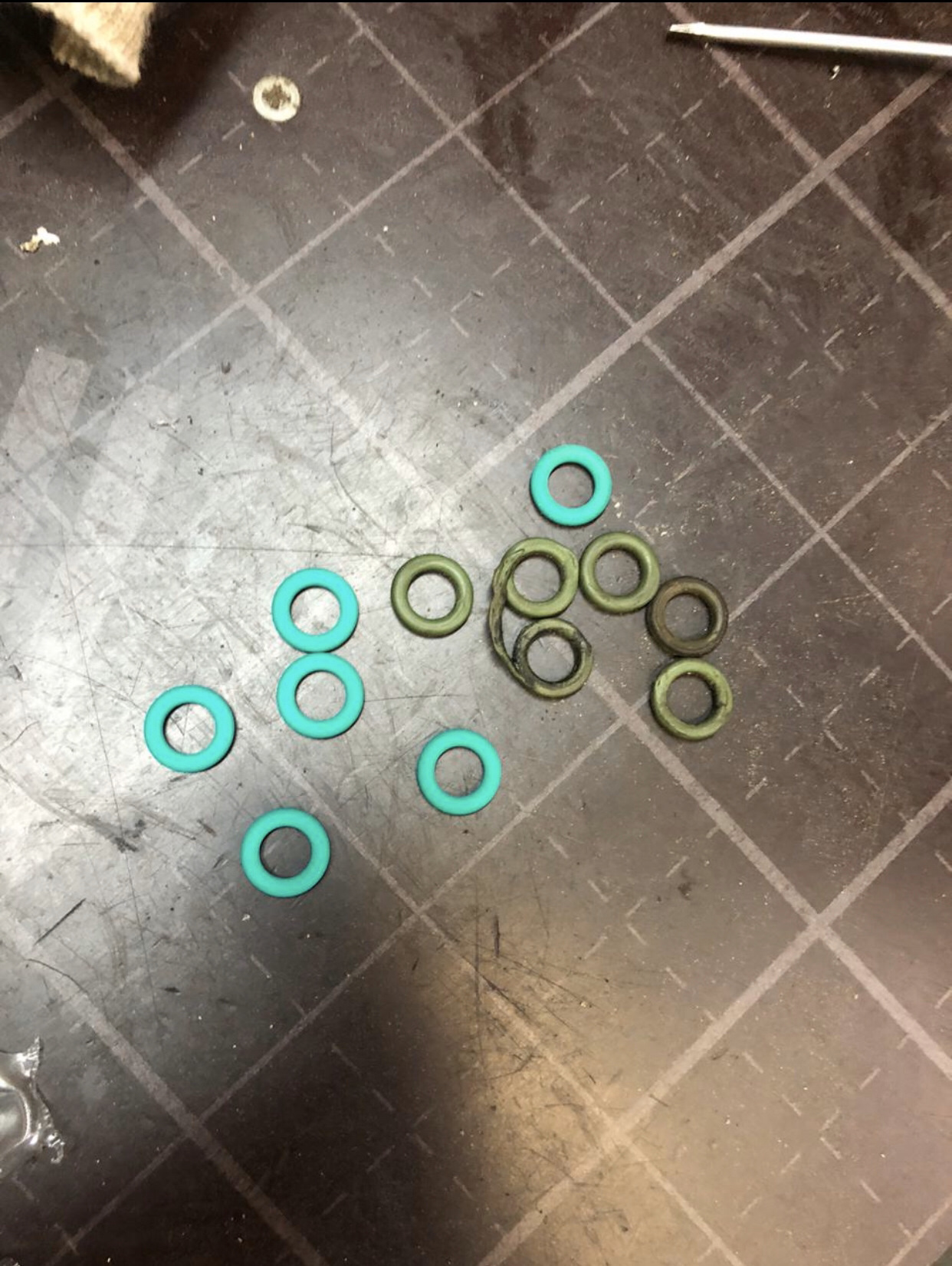 Замена впускного коллектора m272 — Mercedes-Benz E-Class (W211), 3,5 л ...