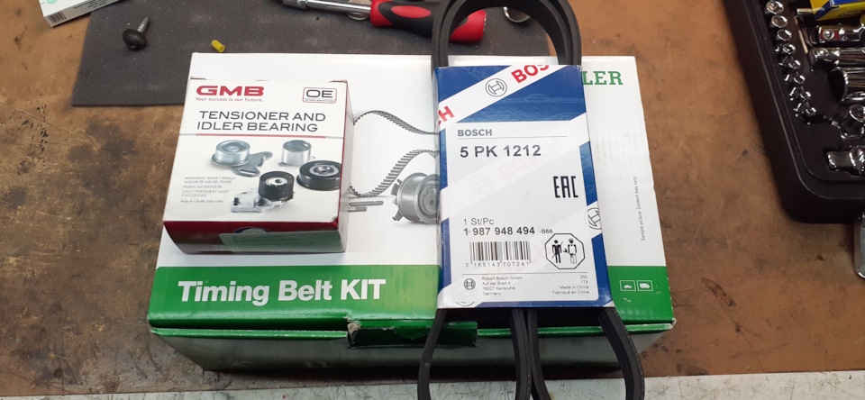 Фото в бортжурнале Opel Astra G. Запчасти на фото: 5PK1212, 1987948494