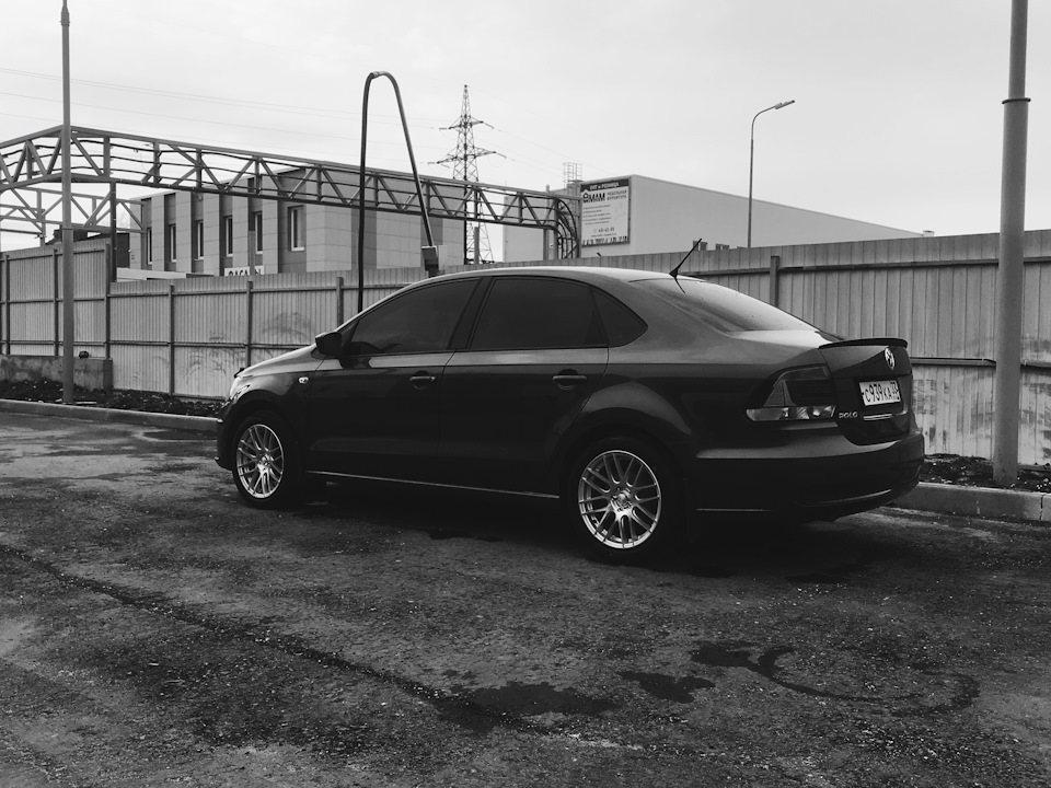 Переобулся — Volkswagen Polo Sedan, 1,6 л, 2016 года | колёсные диски ...