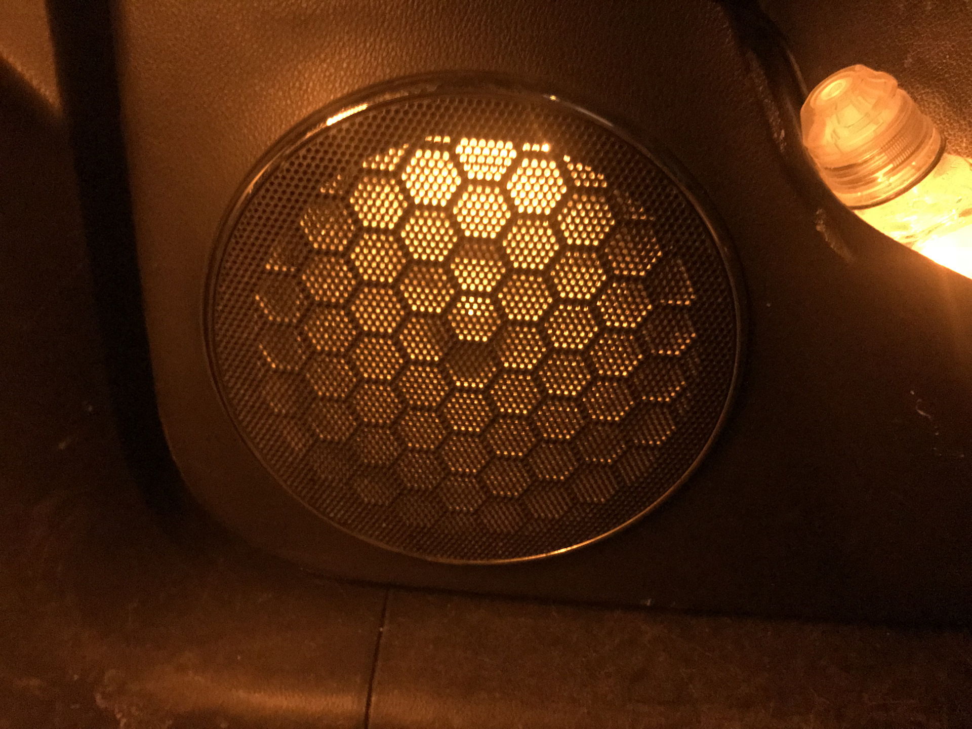 Фоновая светодиодная подсветка салона в Opel Antara LED 1.3 — Opel ...