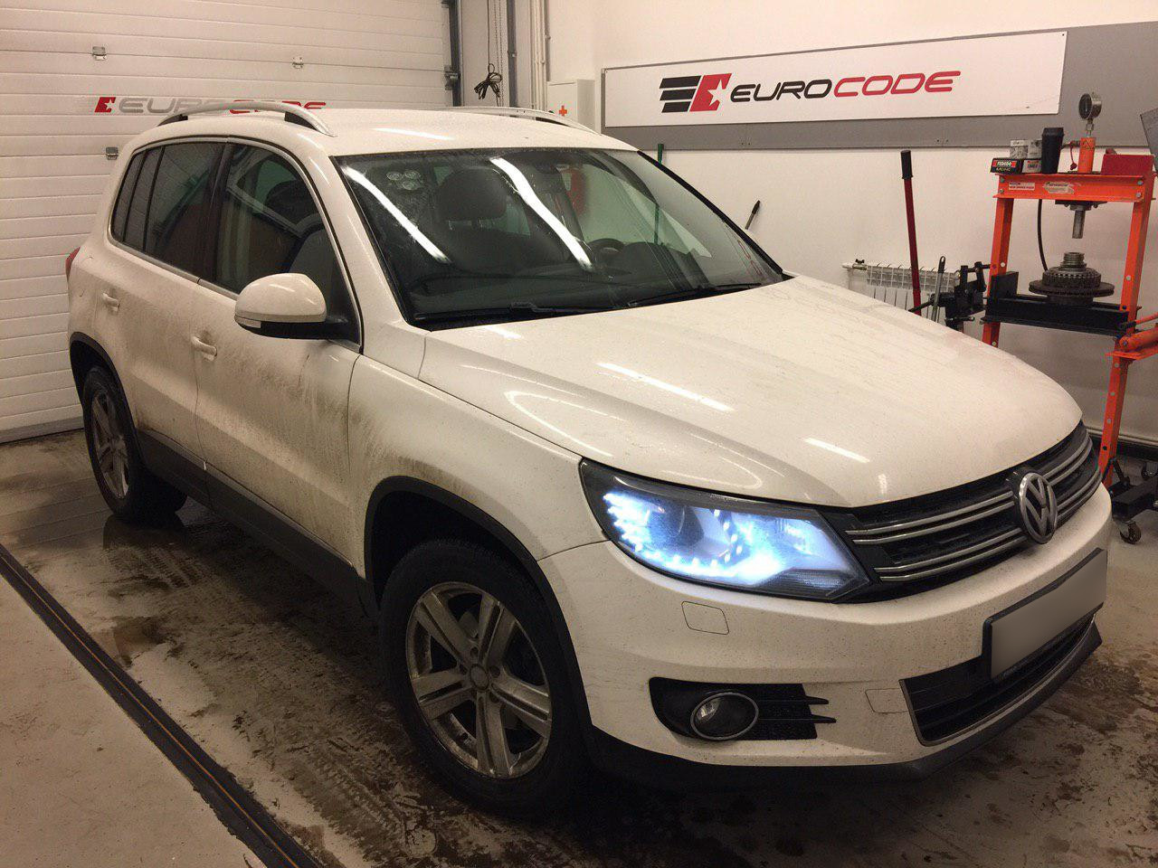 VW Tiguan 2 0 TSI