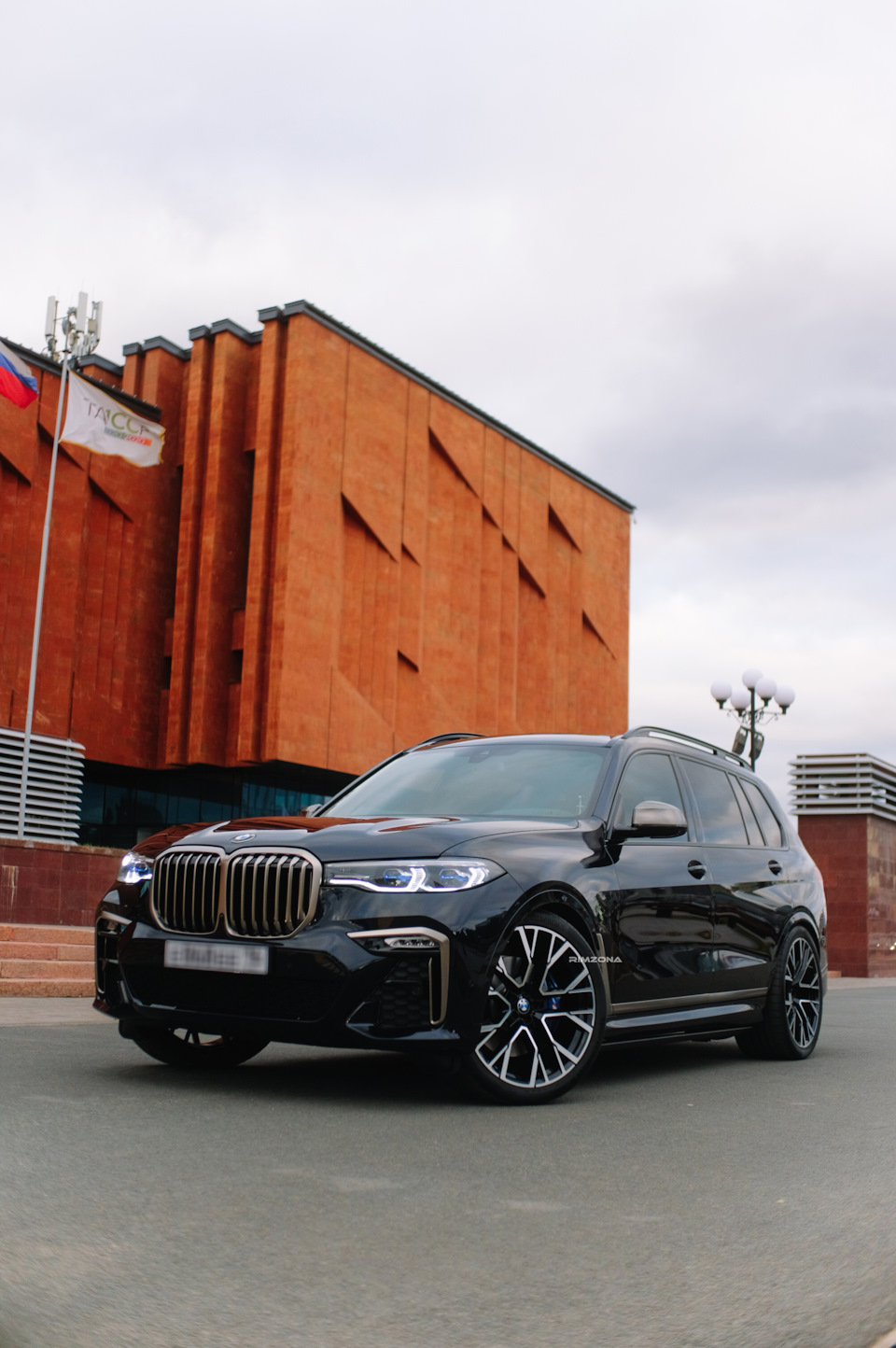 Кованые диски на BMW X7. BMW 809 STYLE. — Rimzona на DRIVE2