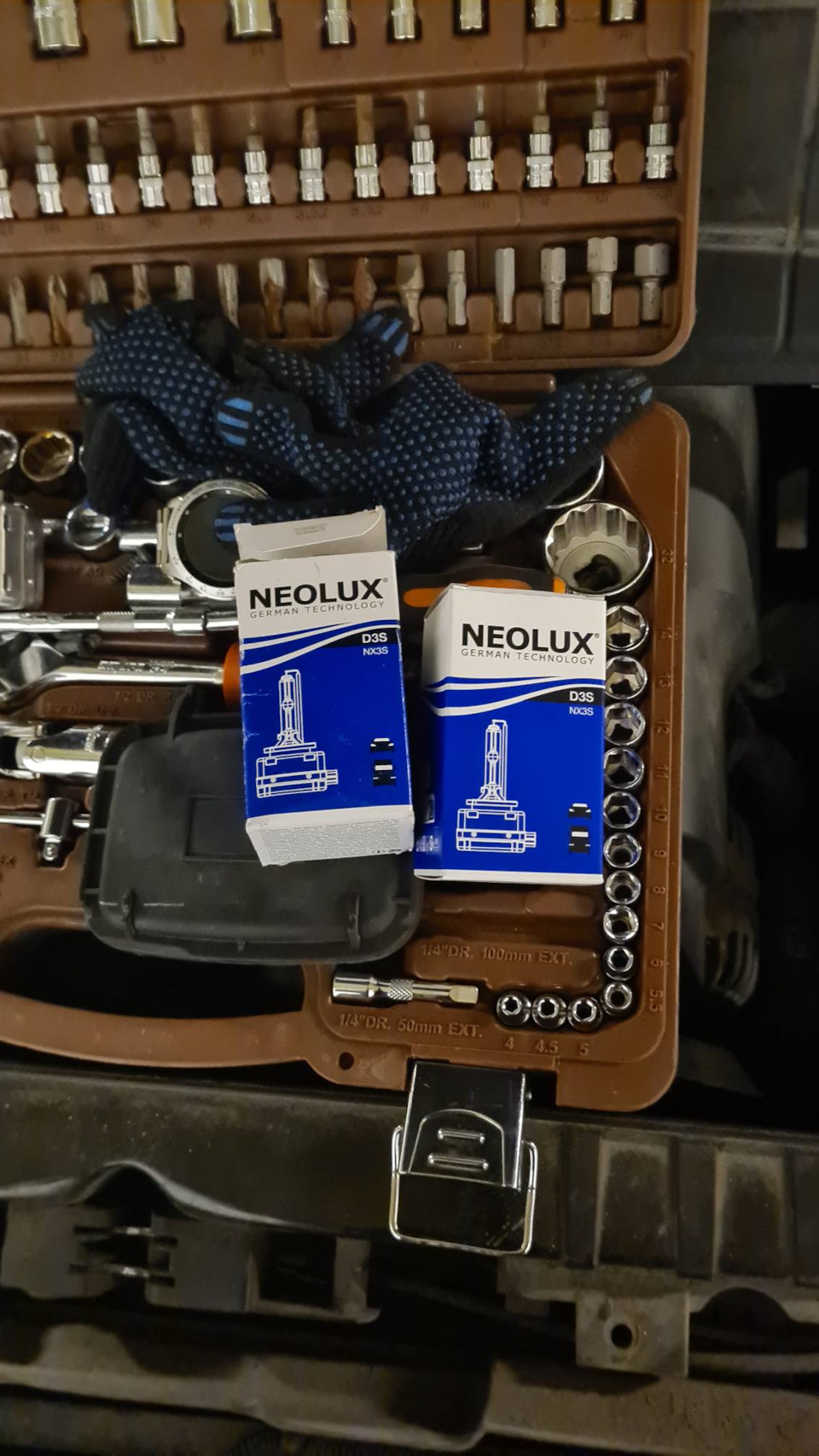 Новые Neolux D3S (NX3S) — Audi Q5 (1G)