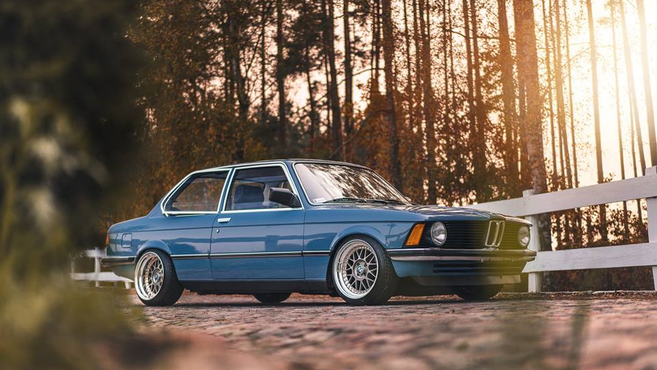 Bmw 3 series e21 фото