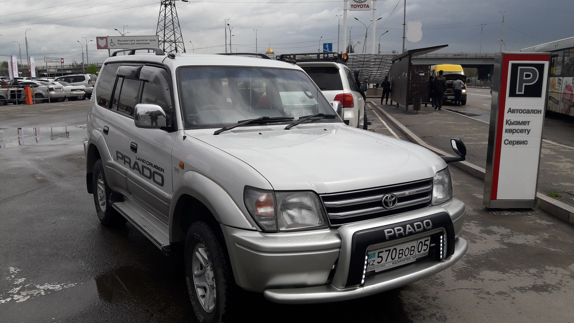 Toyota Land Cruiser Prado 90-series 3.0 дизельный 1998 | Просто машина ...