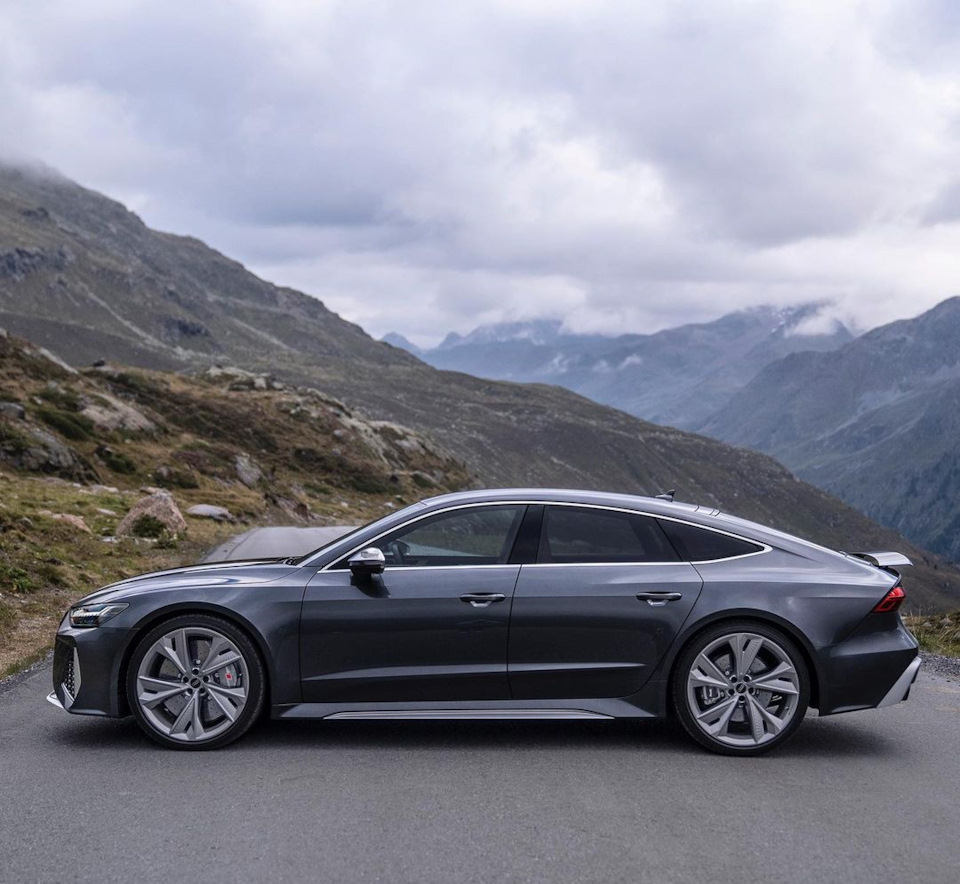 Весь день крутил свою баранку, потом не выдержал и съел — Audi A7 Sportback  (2G), 2 л, 2021 года | наблюдение | DRIVE2