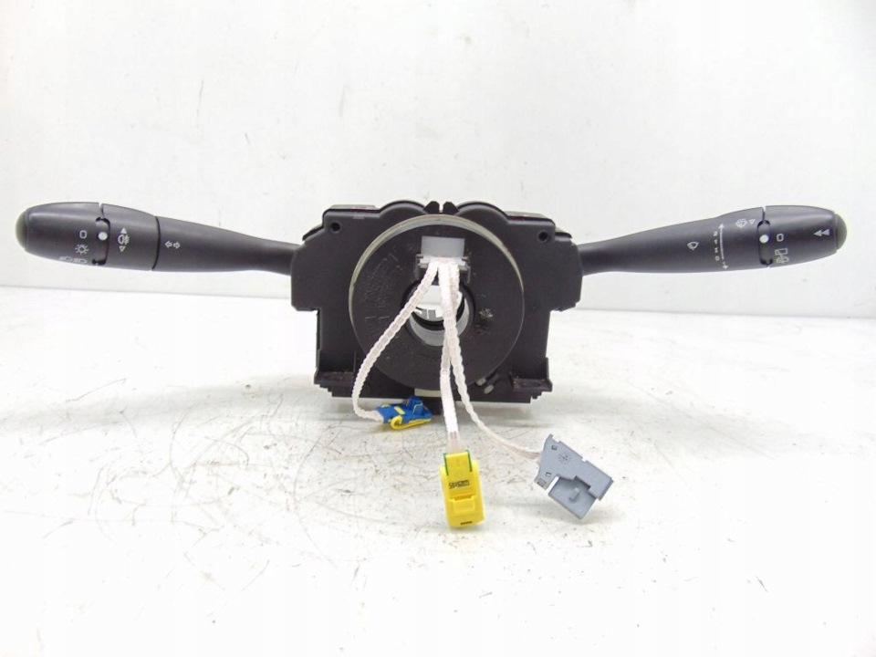 Рычаг подрулевого переключателя — Peugeot 307, 1,6 л, 2006 года ...