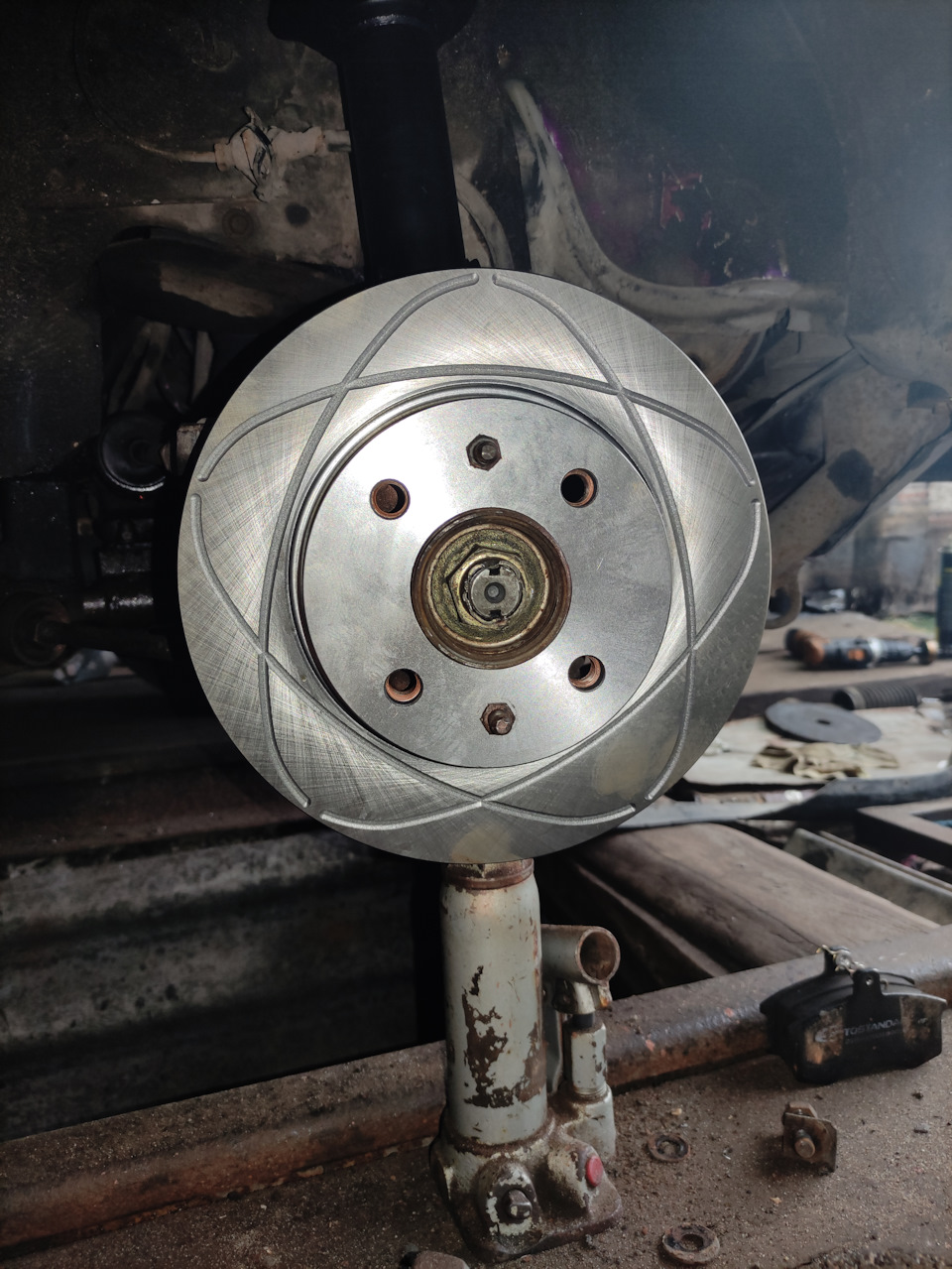 Тормозные диски HÖFER — СеАЗ Ока 11113, 0,8 л, 2006 года | запчасти ...