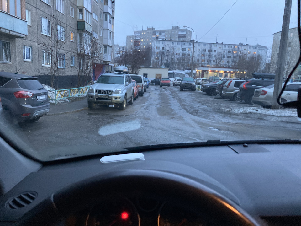 Теперь левый дворник чистить лобовое лучше — Opel Astra H, 1,8 л, 2008 ...