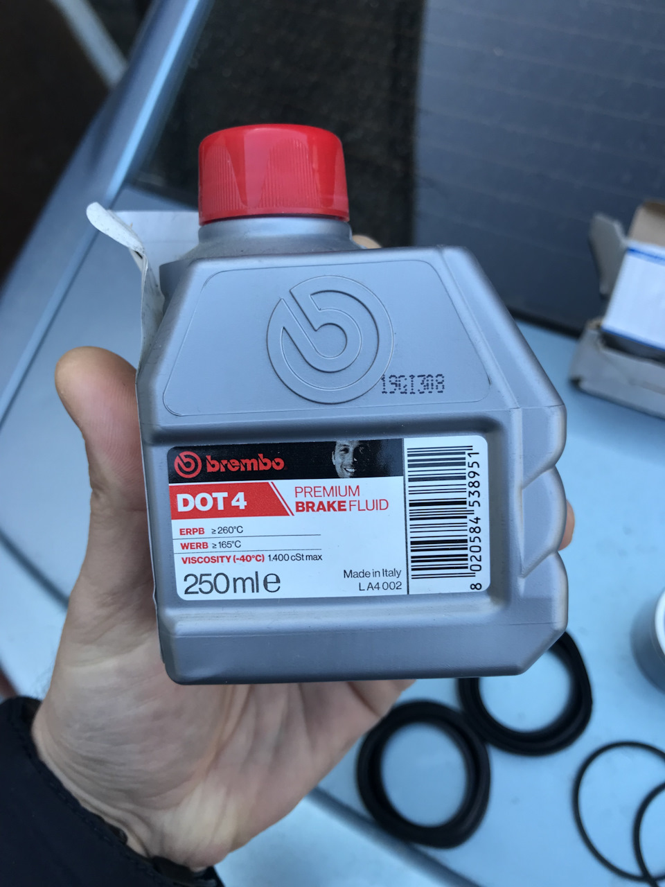 Волга суппорта + замена тормозных дисков — Lada Приора седан, 1,6 л ...