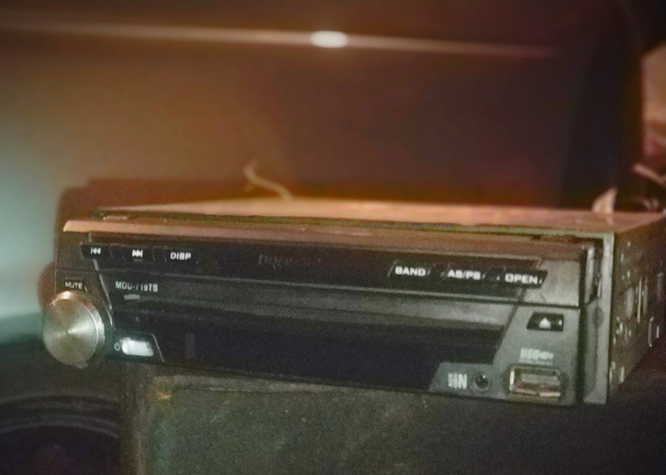 Продам магнитолу — Lada Приора хэтчбек, 1,6 л, 2008 года | электроника ...