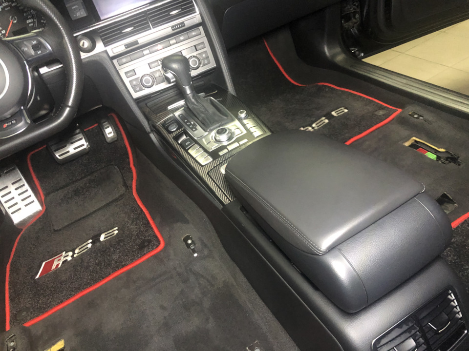 Фото в бортжурнале Audi RS6 (C6)