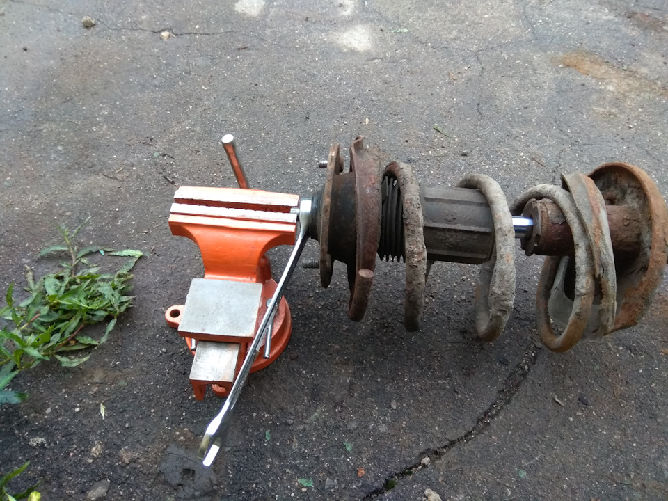 TQAAAgNR1uA-960.jpg