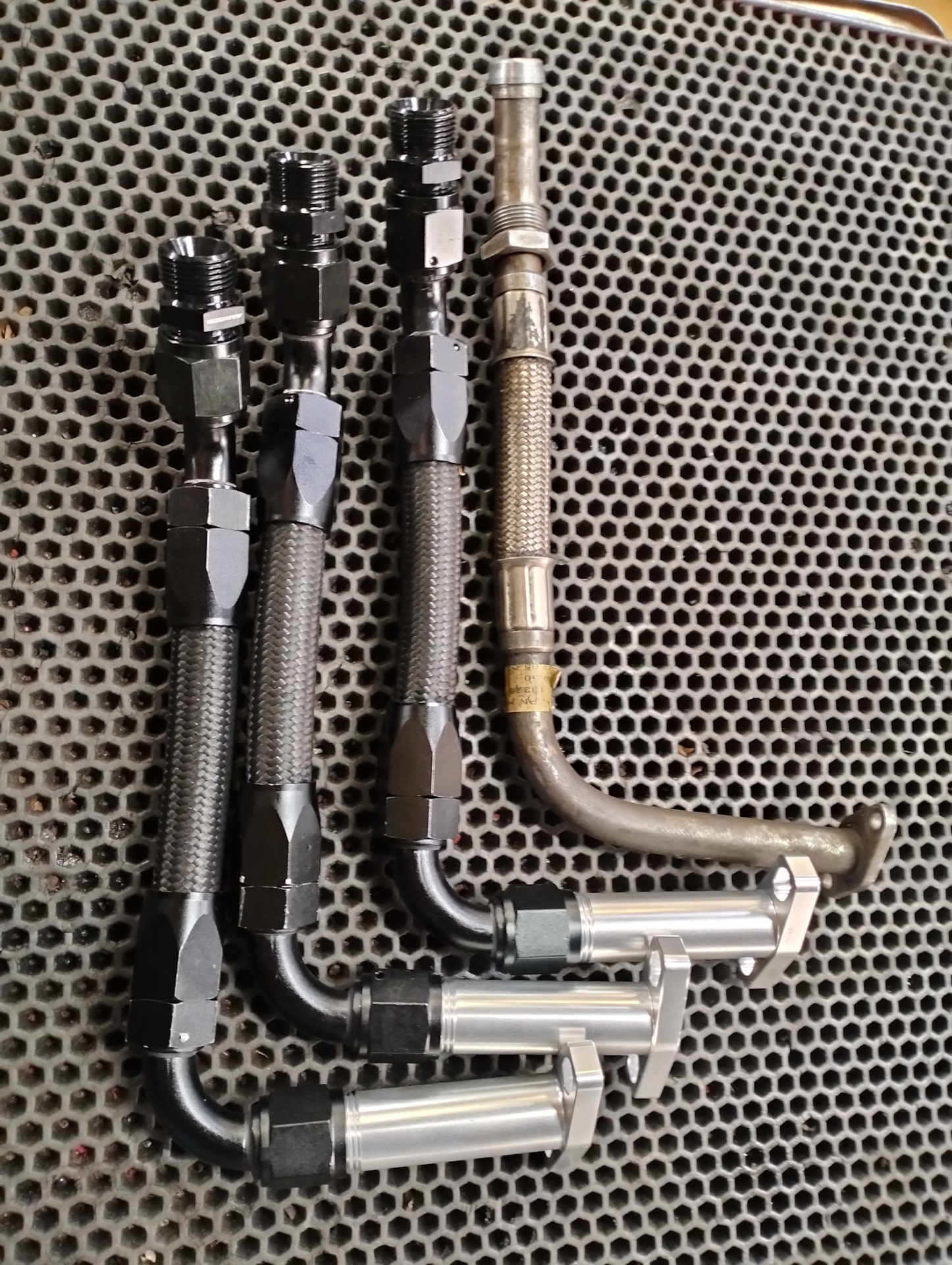 Слив масла с турбины — Land Rover Discovery II, 2003 года | тюнинг | DRIVE2