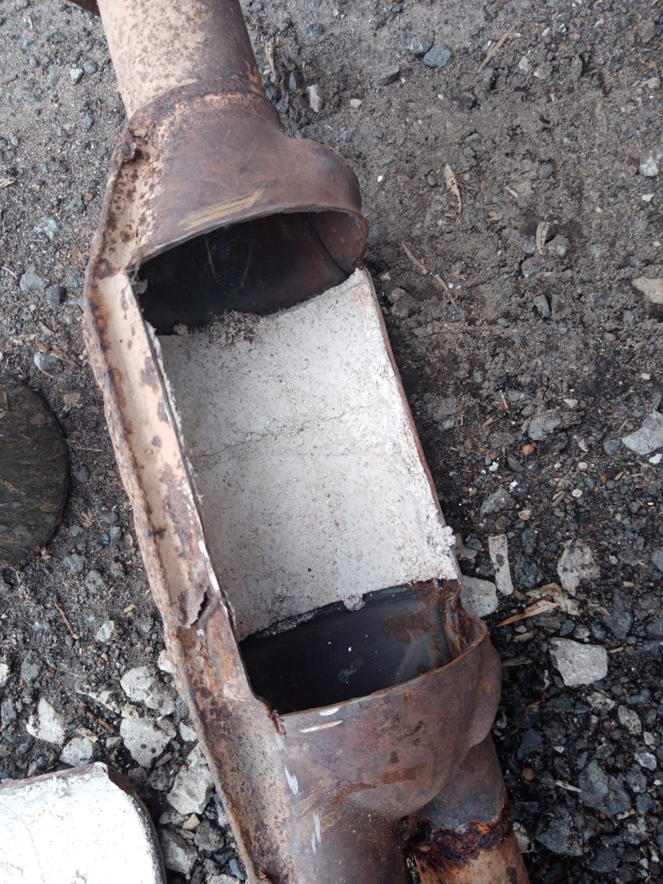 Установка пламегасителя в приёмную трубу — УАЗ Patriot, 2,7 л, 2015 ...