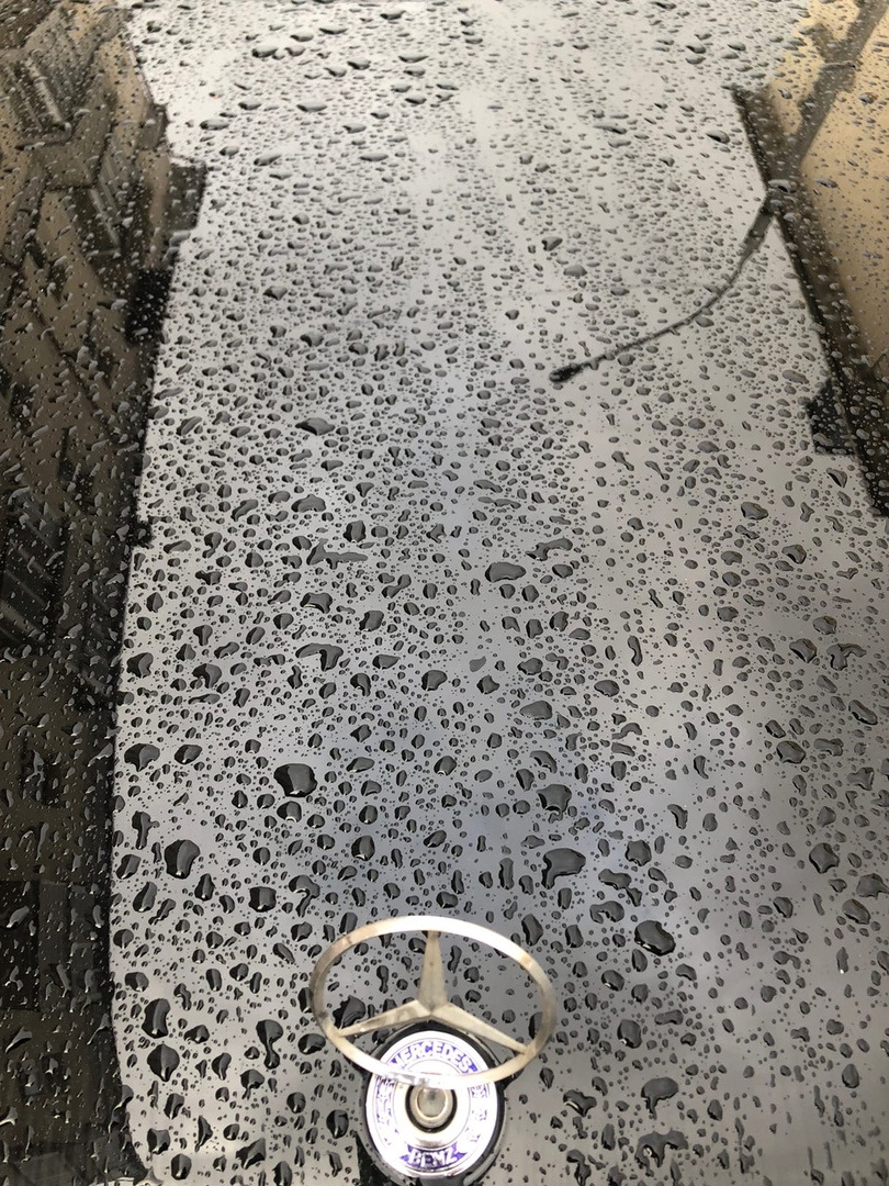 нет одного большого пятна — Mercedes-Benz CLK (W208)