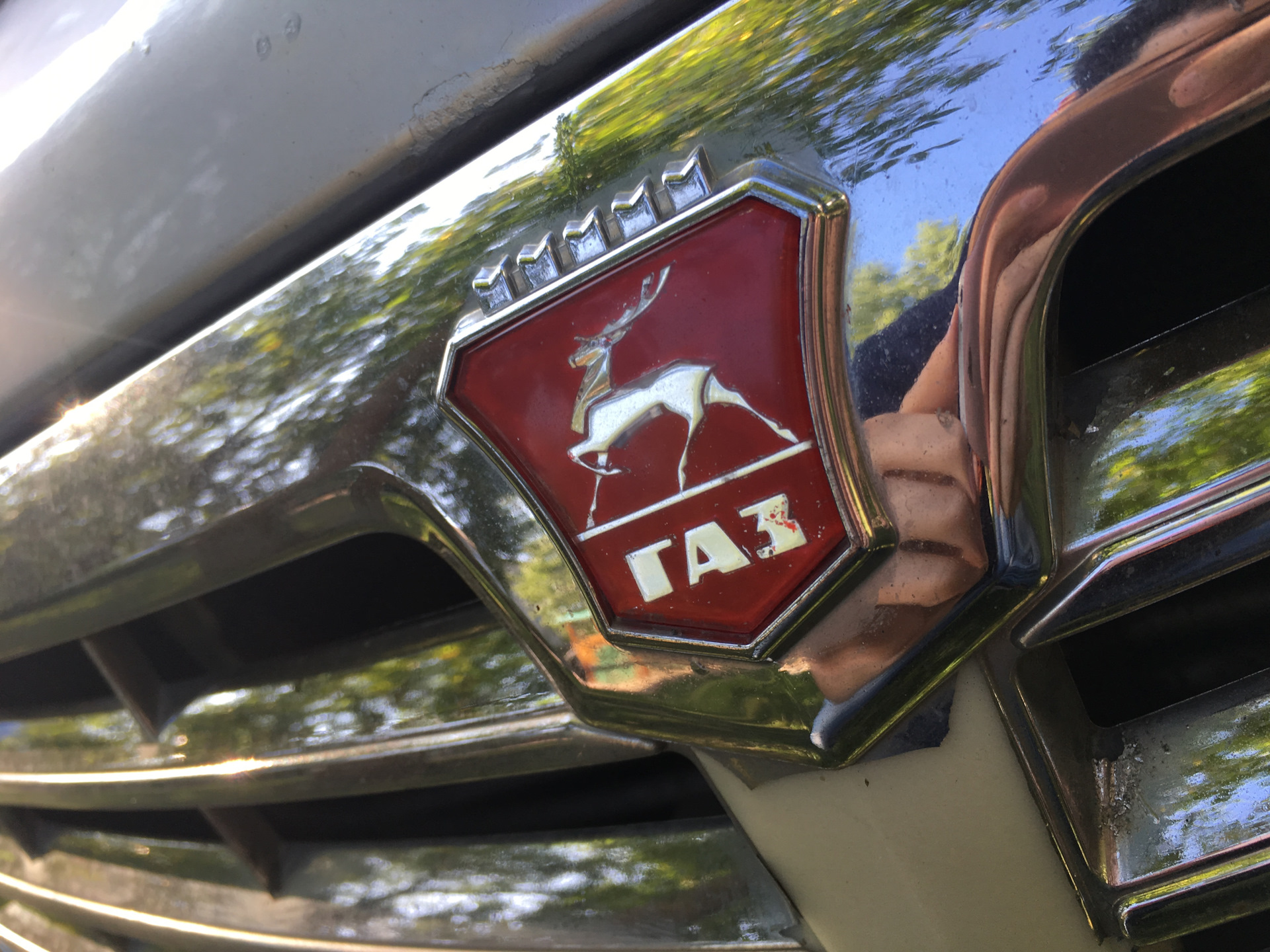 Восстановление значка на решетке радиатора — ГАЗ 31105, 2,4 л, 2008 ...