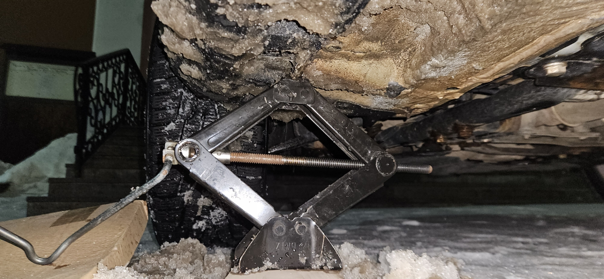 Боковой порез — MINI Paceman, 1,6 л, 2013 года | шины | DRIVE2