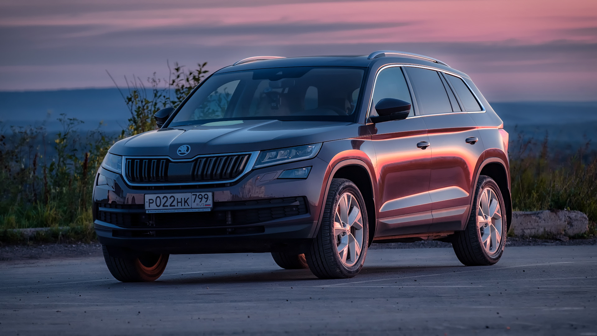 2019 л. Skoda Kodiak 2021. Skoda Kodiaq Uzbekistan. Двухцветный Skoda Kodiaq. Kodiaq pa 2021.