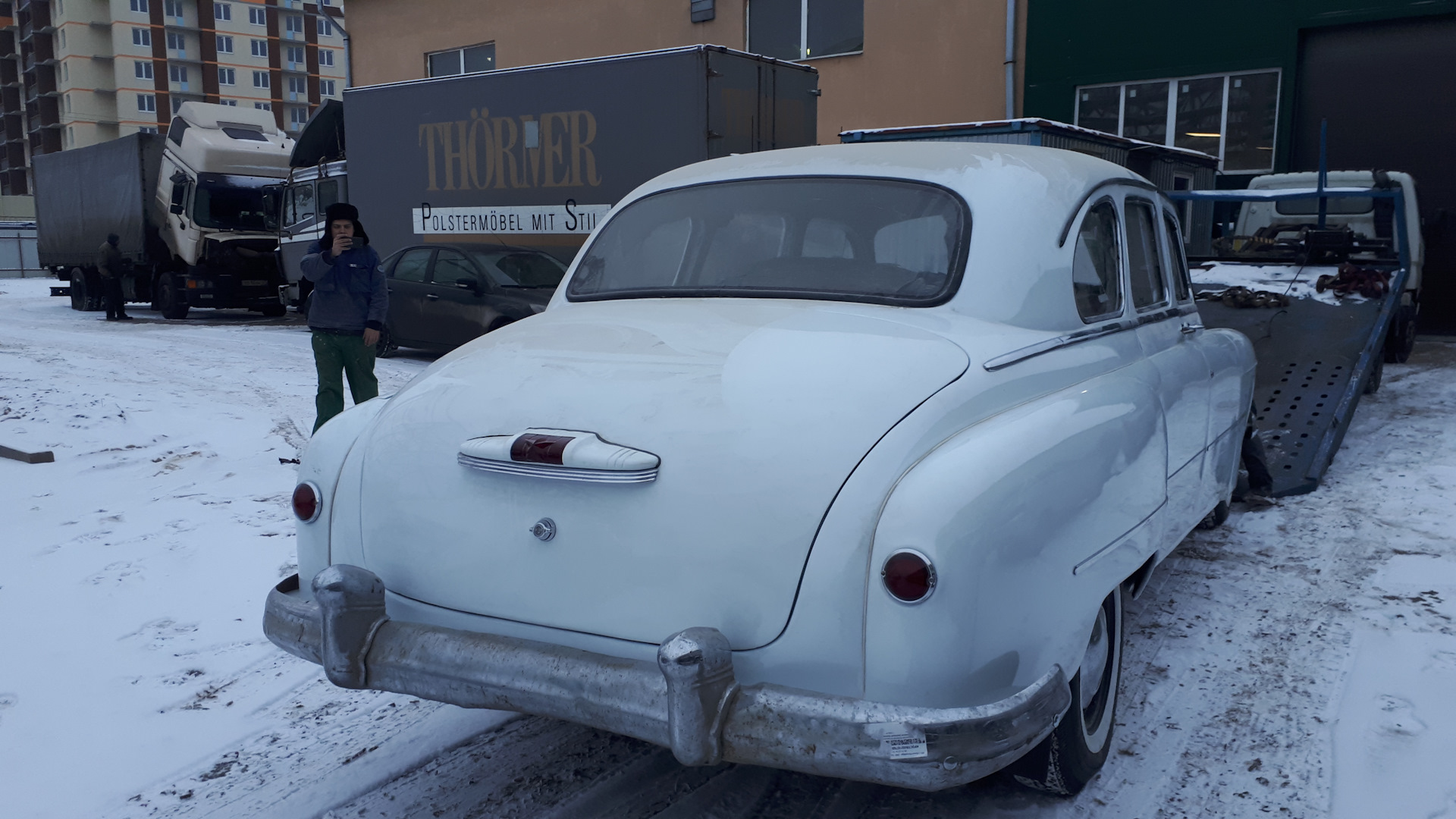 Двенадцать зим. ГАЗ 12 зим 1956. ГАЗ-12а зим Фаэтон. ГАЗ 12 зим сзади. ГАЗ 12 зим мотор.