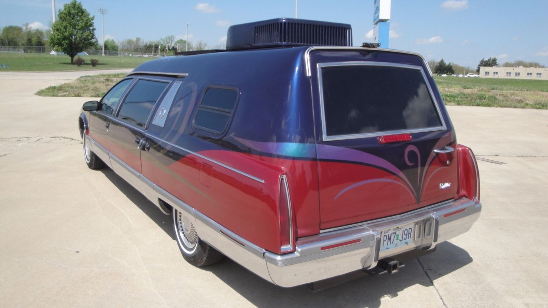 Cadillac Fleetwood Hearse