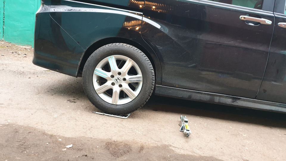 Фото в бортжурнале Honda Stepwgn (5G)