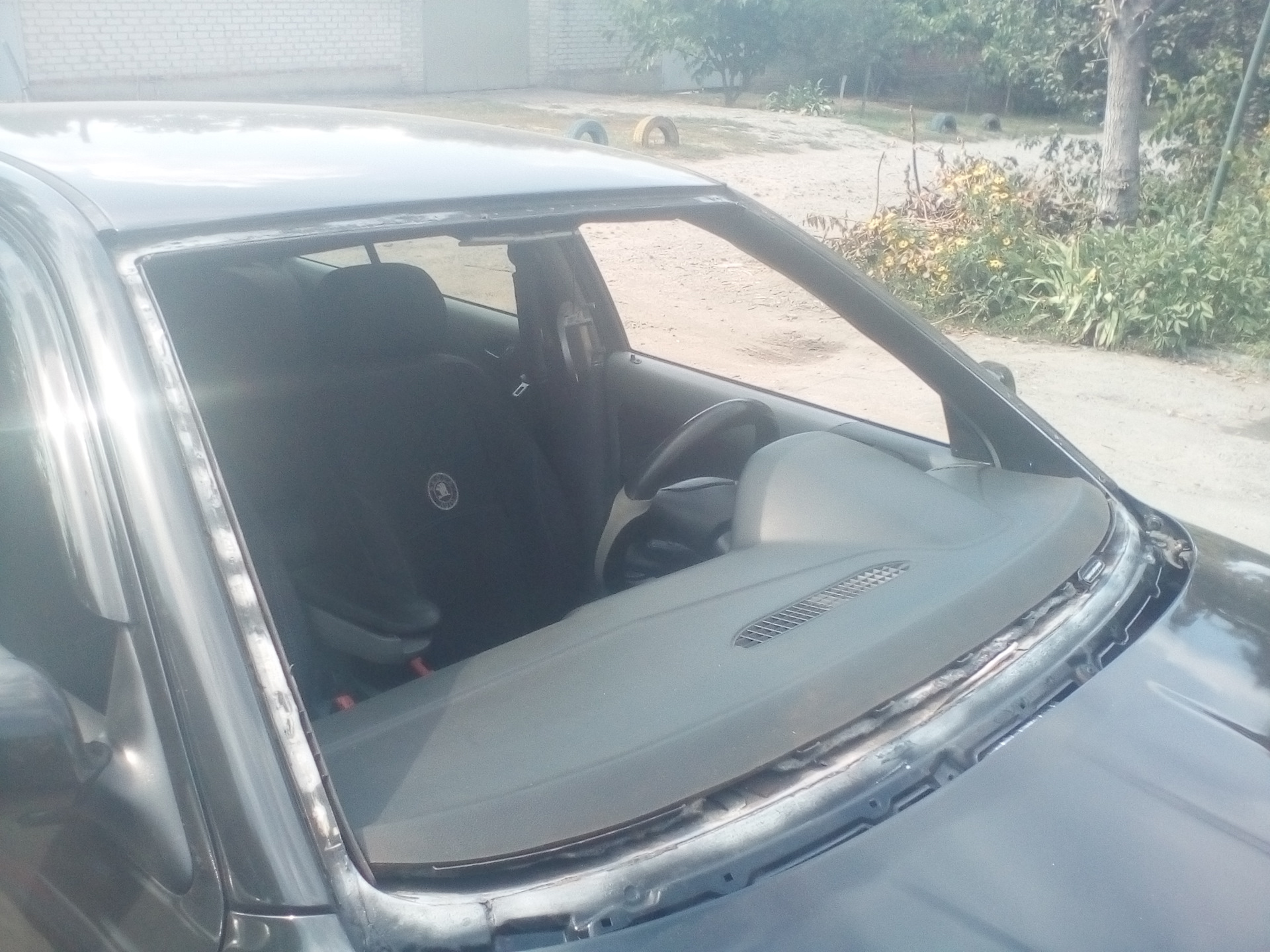Как снять лобовое стекло на шкода Замена лобового стекла - Skoda Octavia A4 Mk1, 1,6 л, 2000 года визит на сервис 