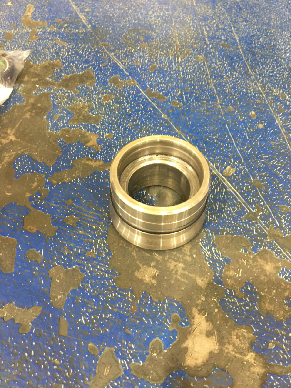 Устранение люфта рулевой рейки — Renault Trafic (2G), 2 л, 2008 года ...