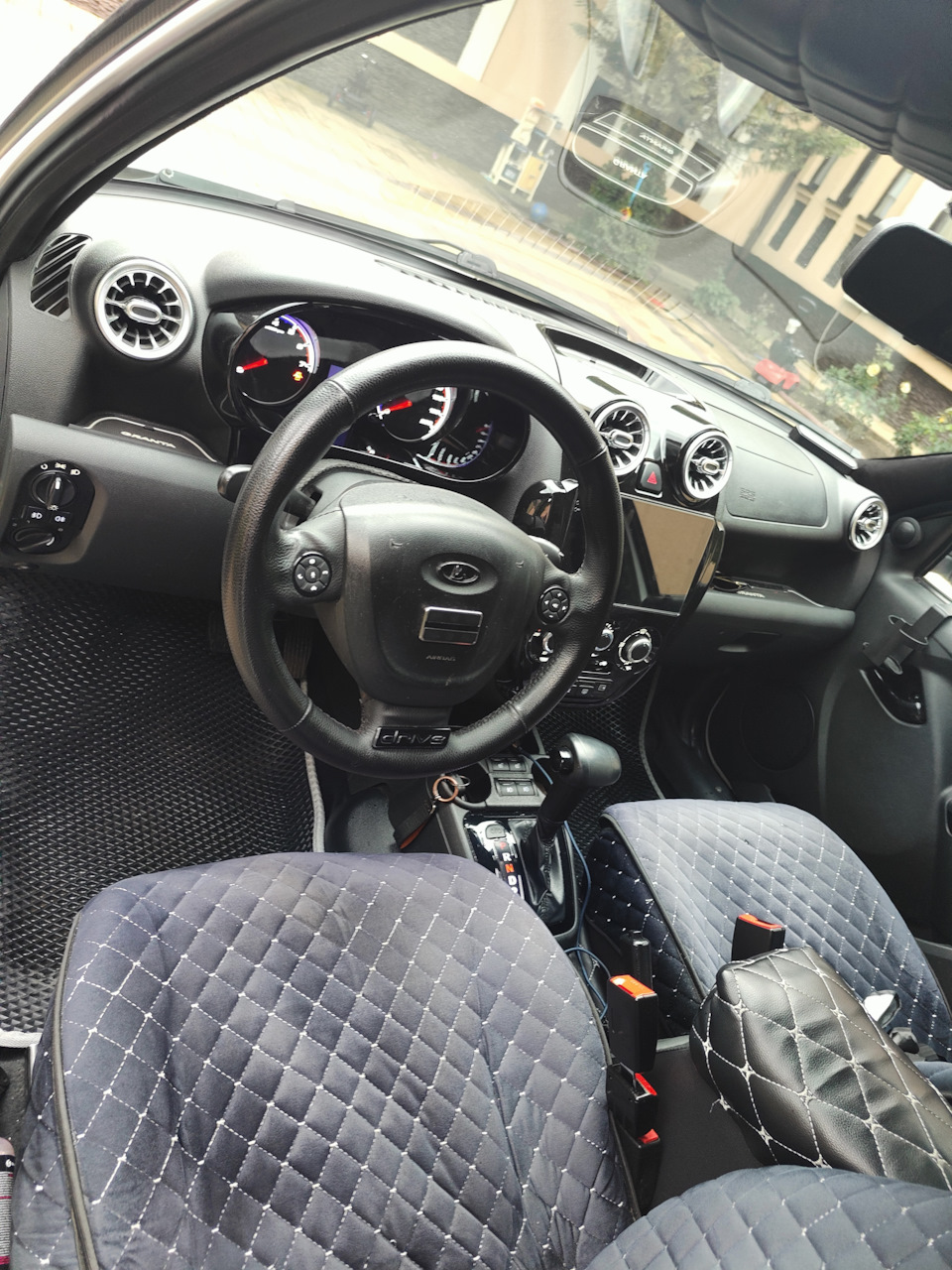 Фото в бортжурнале Lada Granta