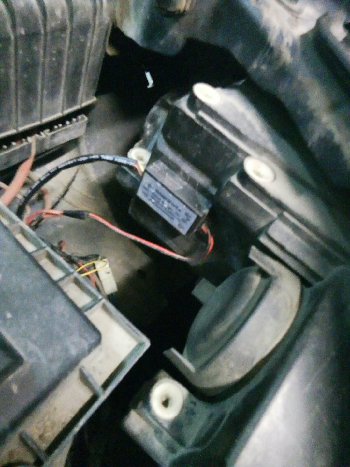 Кнопка( концевик ) вкл выкл стоп сигнал — Volkswagen Crafter (1G), 2,5 ...