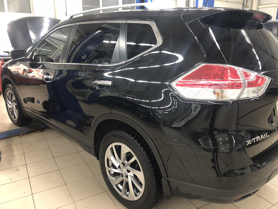 Амортизаторы капота — Nissan X-Trail III (t32), 2 л, 2015 года ...