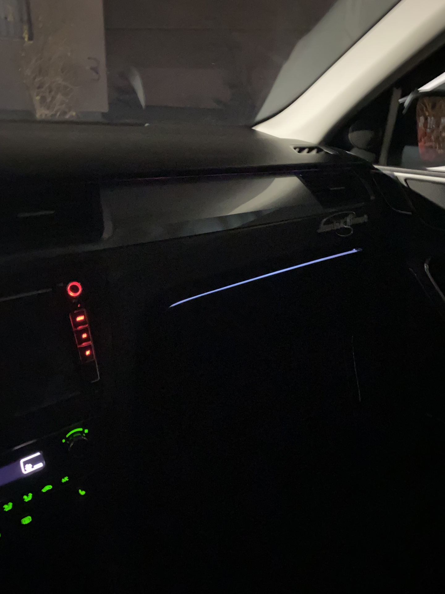 Атмосферная подсветка салона для обладателей usb в бардачке — Skoda ...
