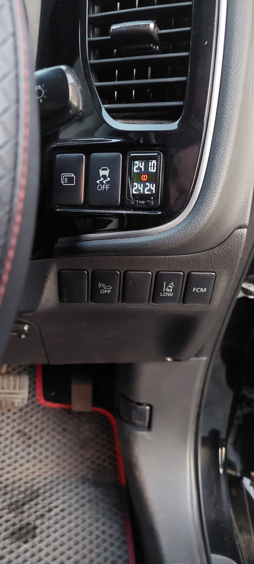 Про систему контроля давления в шинах… — Mitsubishi Outlander PHEV, 2 л ...