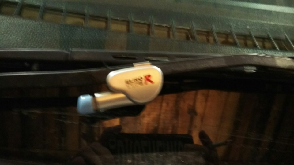 Чтобы резинки дворников не примерзали к стеклу — Mazda Demio (2G), 1,3 ...