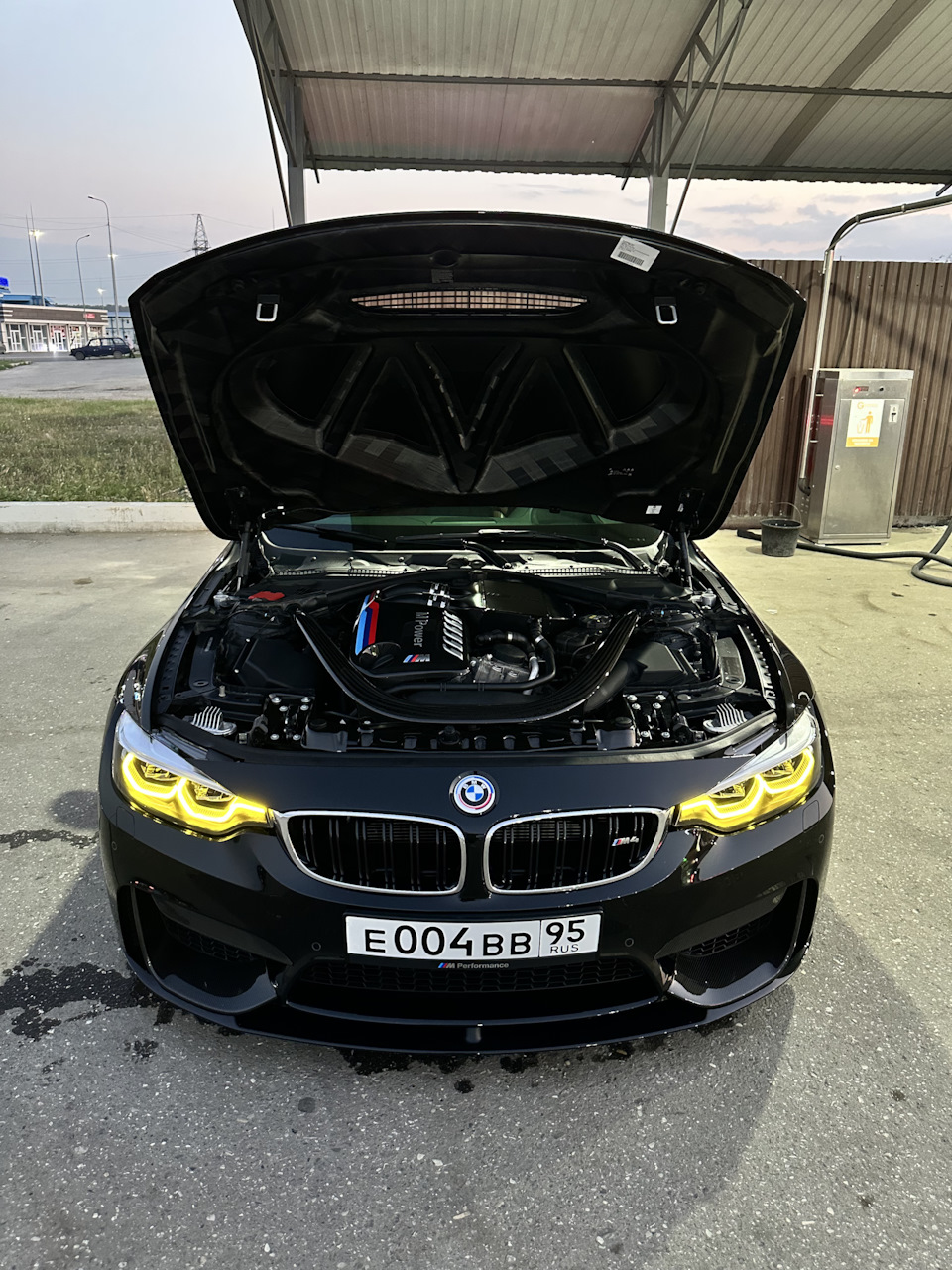 ДХО под CS (желтые ангельские глазки) — BMW M4 (F82), 3 л, 2016 года |  запчасти | DRIVE2