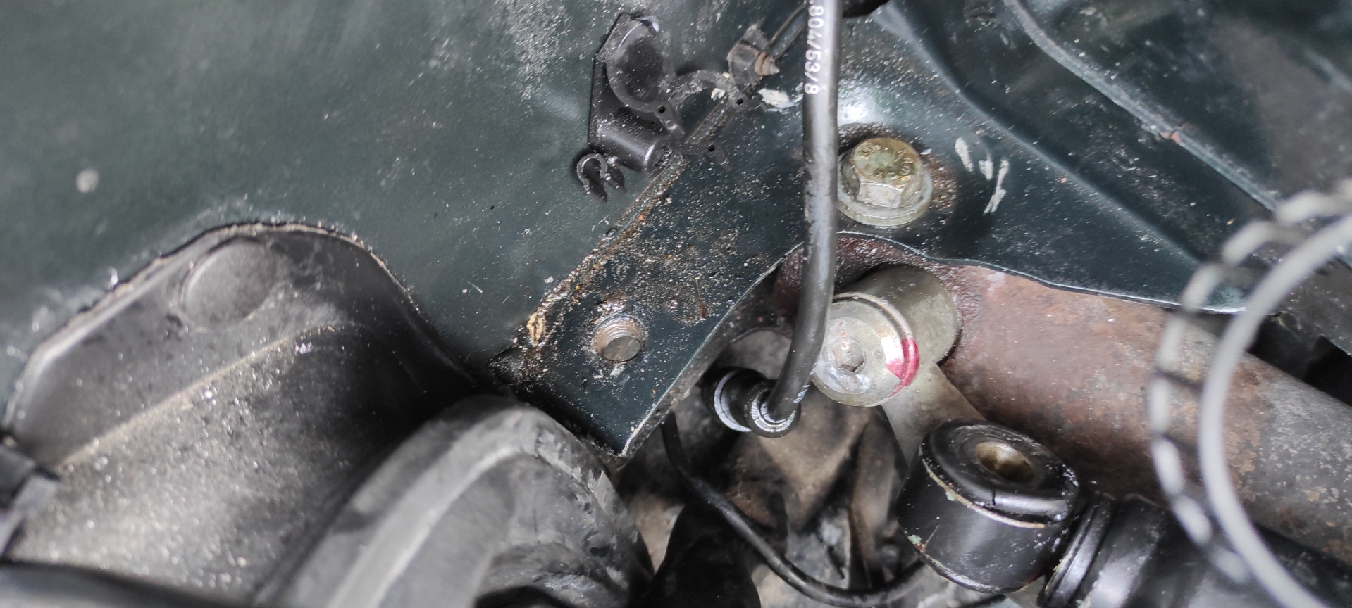 Замена рулевой рейки (Сервотроник) — Audi A6 Avant (C4), 2,5 л, 1996 ...