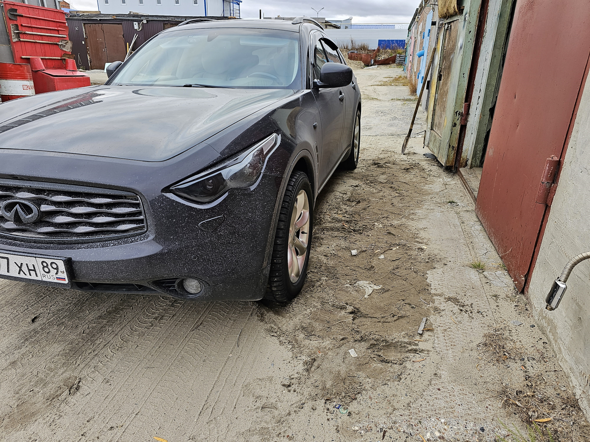 Демисезонные колёса — Infiniti FX (2G), 5 л, 2009 года | шины | DRIVE2