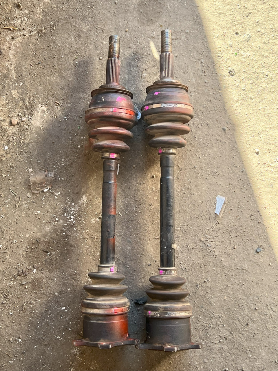 Фото в бортжурнале Nissan Laurel (C35)