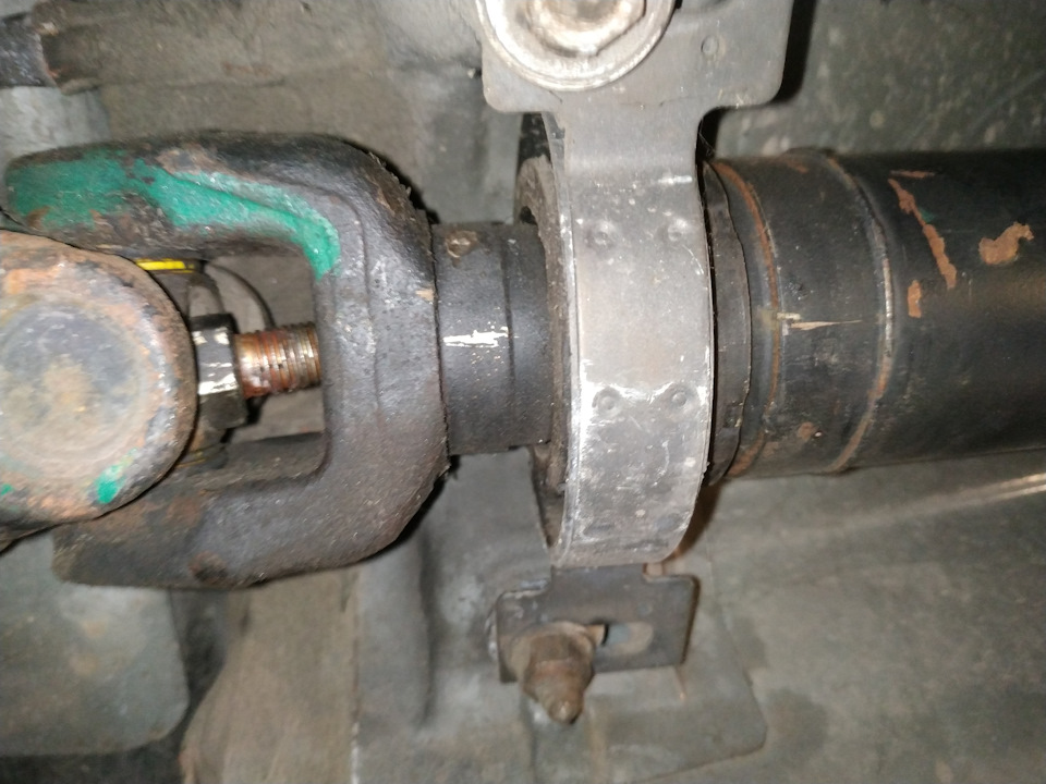 Соединительный болт, карданных труб — BMW 3 series (E46)