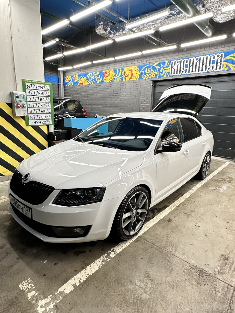 Скрип стеклоподъемника, решение — Skoda Octavia A7 Mk3, 1,8 л, 2014 года |  поломка | DRIVE2