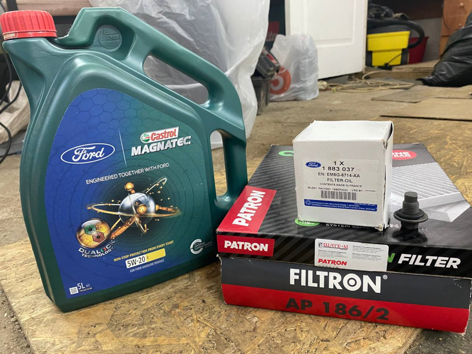 Замена масла и воздушного фильтра — Ford Fusion (2G), 1,5 л, 2015 года ...