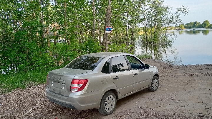Аксессуары — Lada Гранта (2G) FL, 1,6 л, 2021 года | аксессуары | DRIVE2