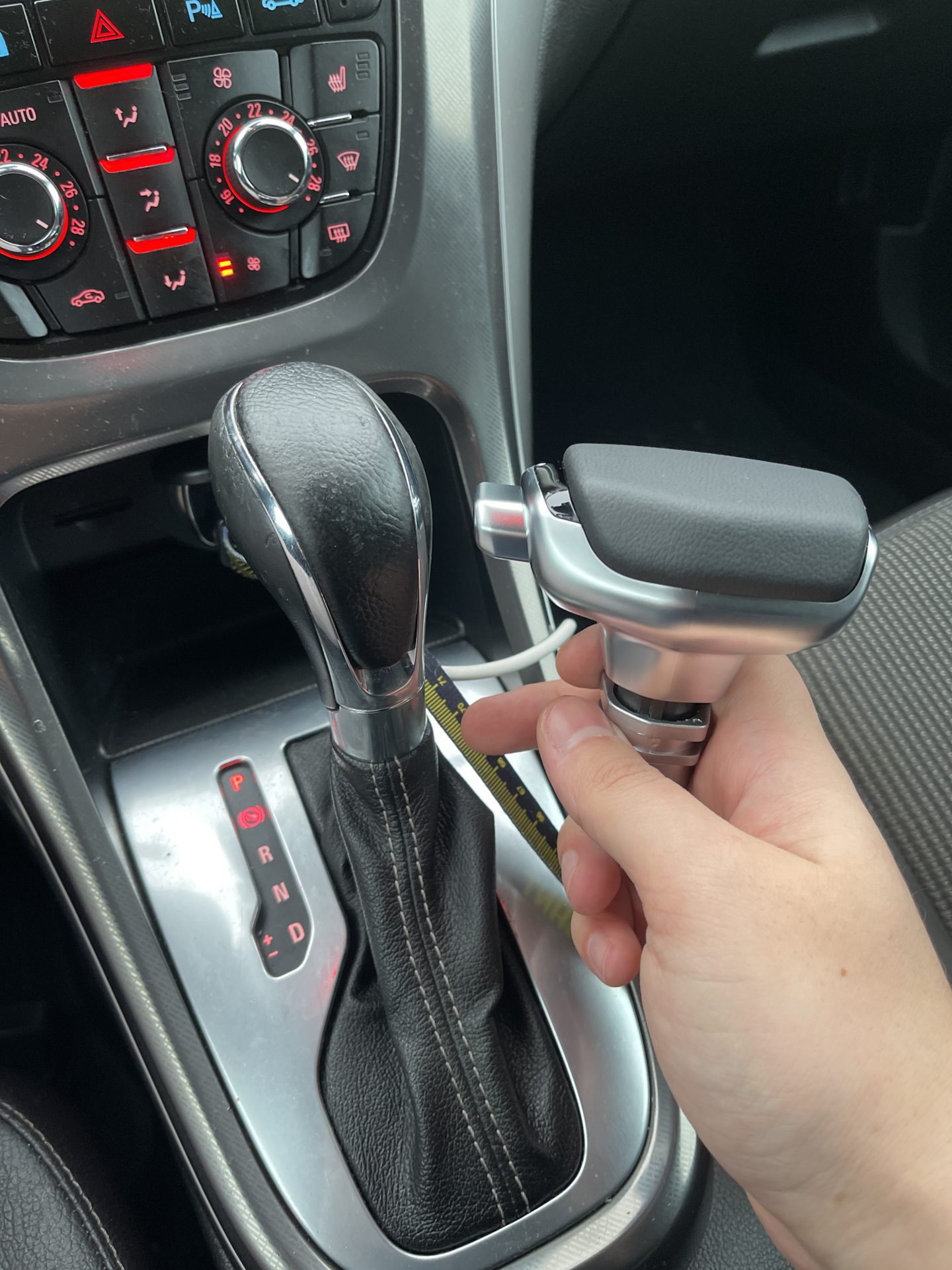 Какой опель автомат. 4 автомат. Опель вектра б коробка автомат. Пинание акпп. Коробка автомат opel insignia.