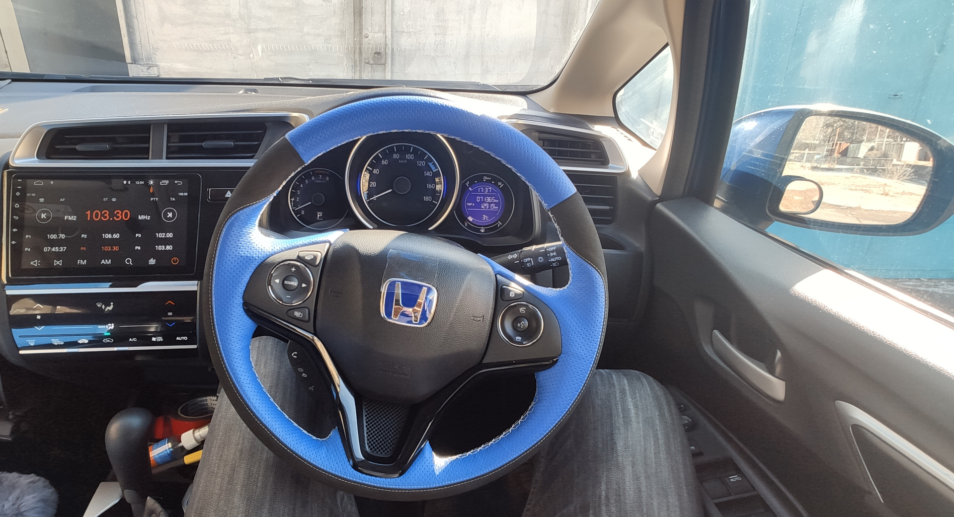 Кнопки на руль — Honda Fit (3G), 1,3 л, 2016 года | тюнинг | DRIVE2